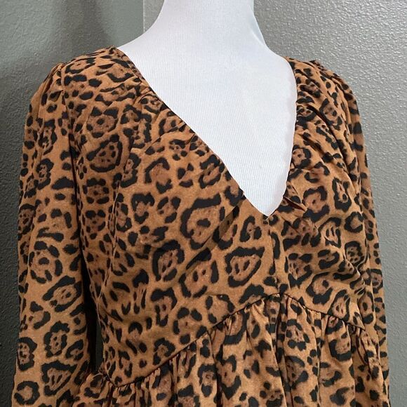 H&M Leopard Print V-neck Peplum Blouse - Picture 5 of 12